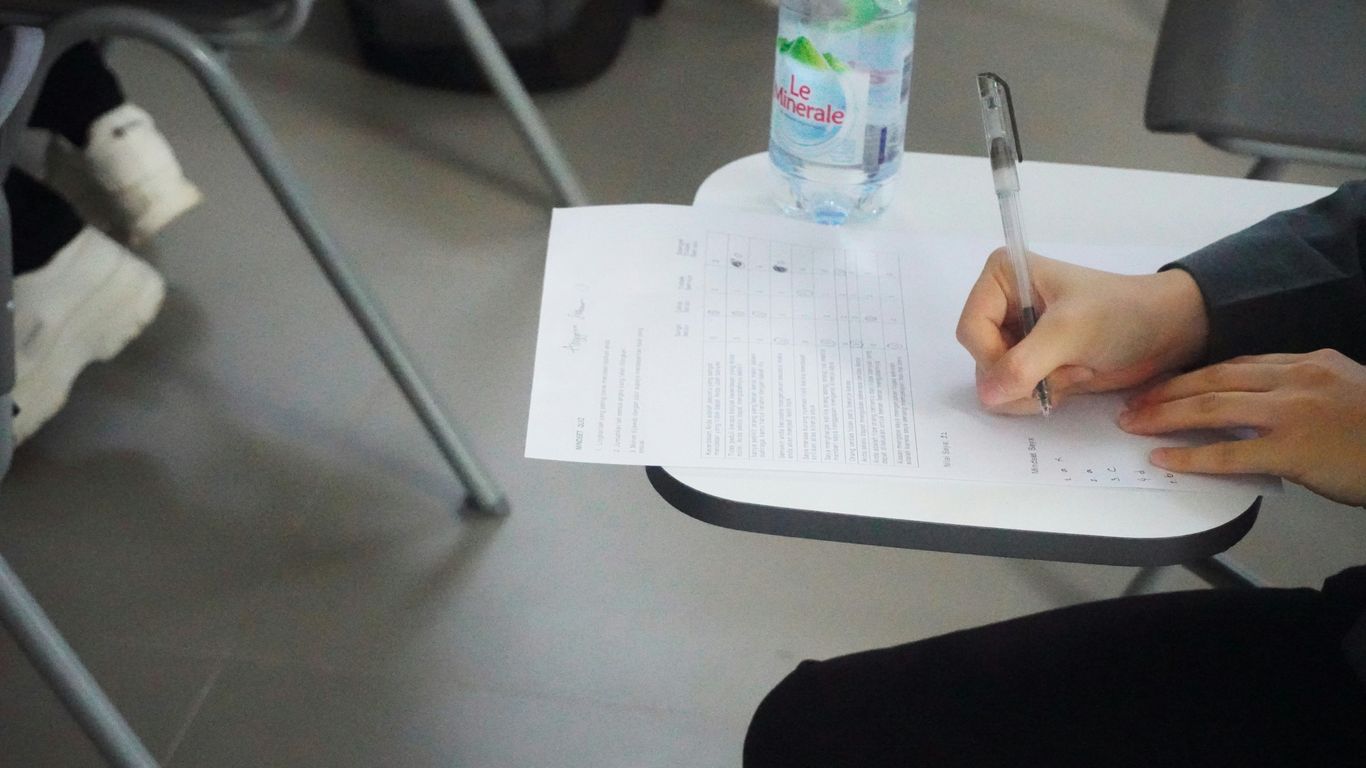 Candidates completing a workplace assessment