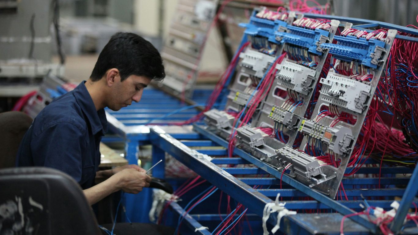 Wig production materials in China