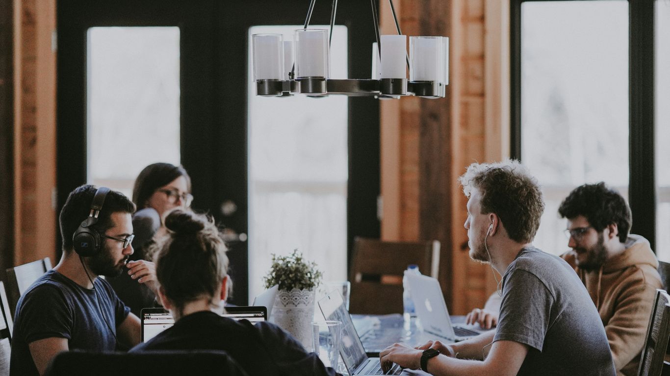 how to set goals with a digital marketing agency