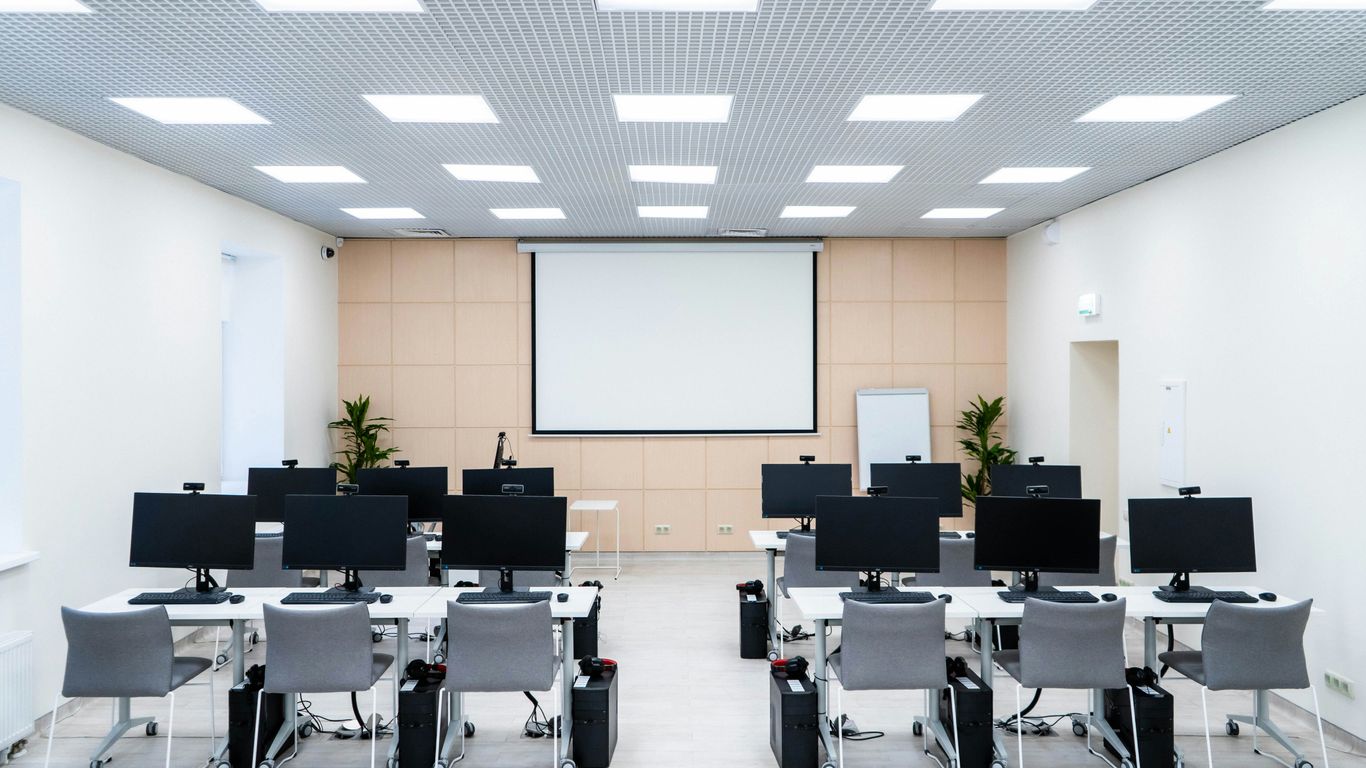 Seamless integration tools for modern classrooms