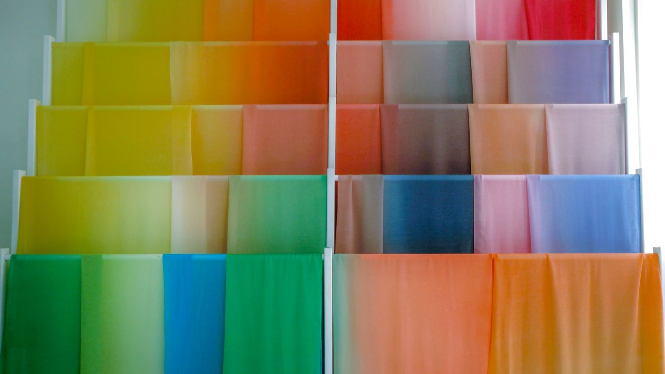 Selecting the best acrylic finishes for branding