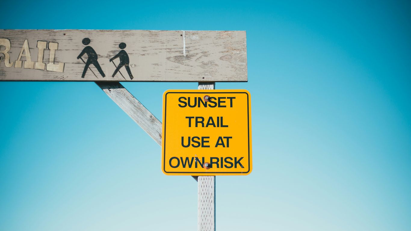 yellow and black no smoking sign