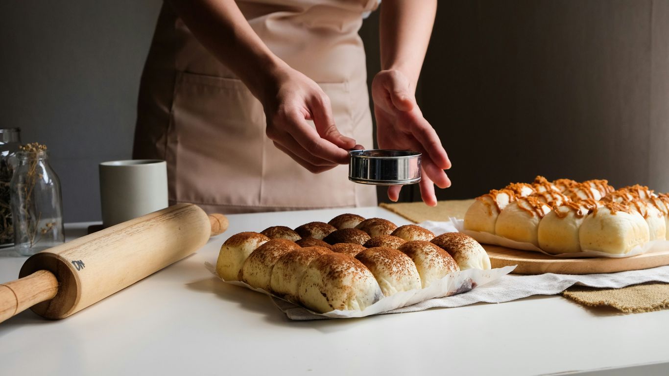 Kitchen staff focus on quality check