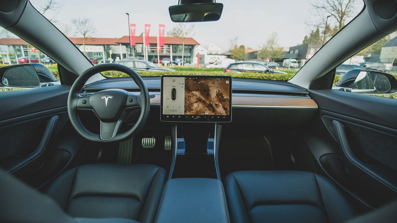Tesla Climate-Control Voice Commands: Complete List