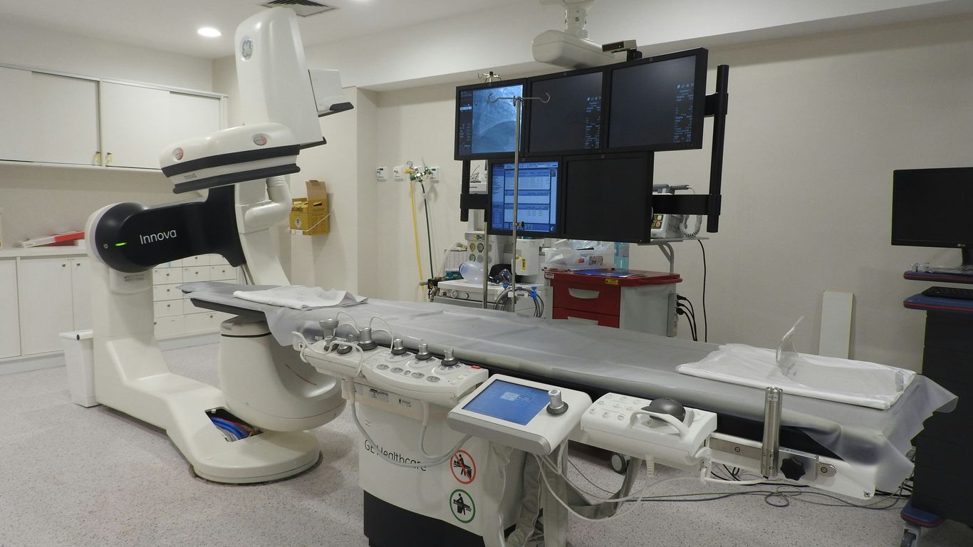 Robotic bronchoscopy equipment in hospital