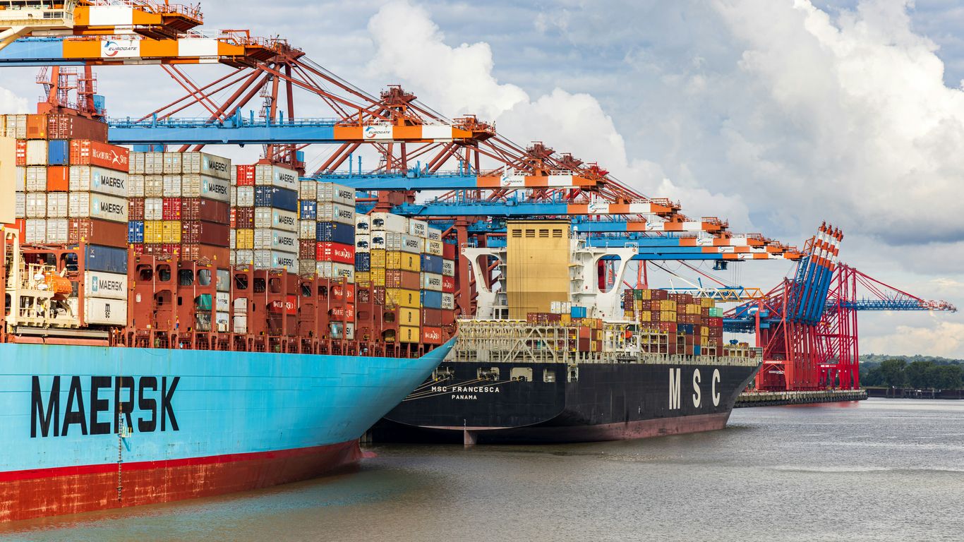 Container ship departing Chinese harbor