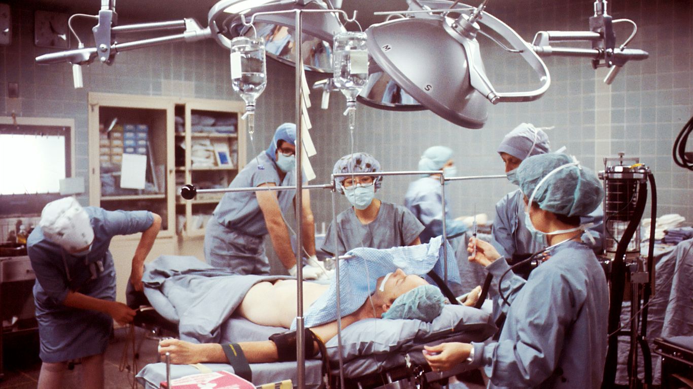 Operating room robotic surgery equipment