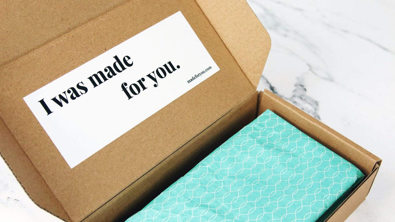 A beautifully presented luxury gift in transparent packaging