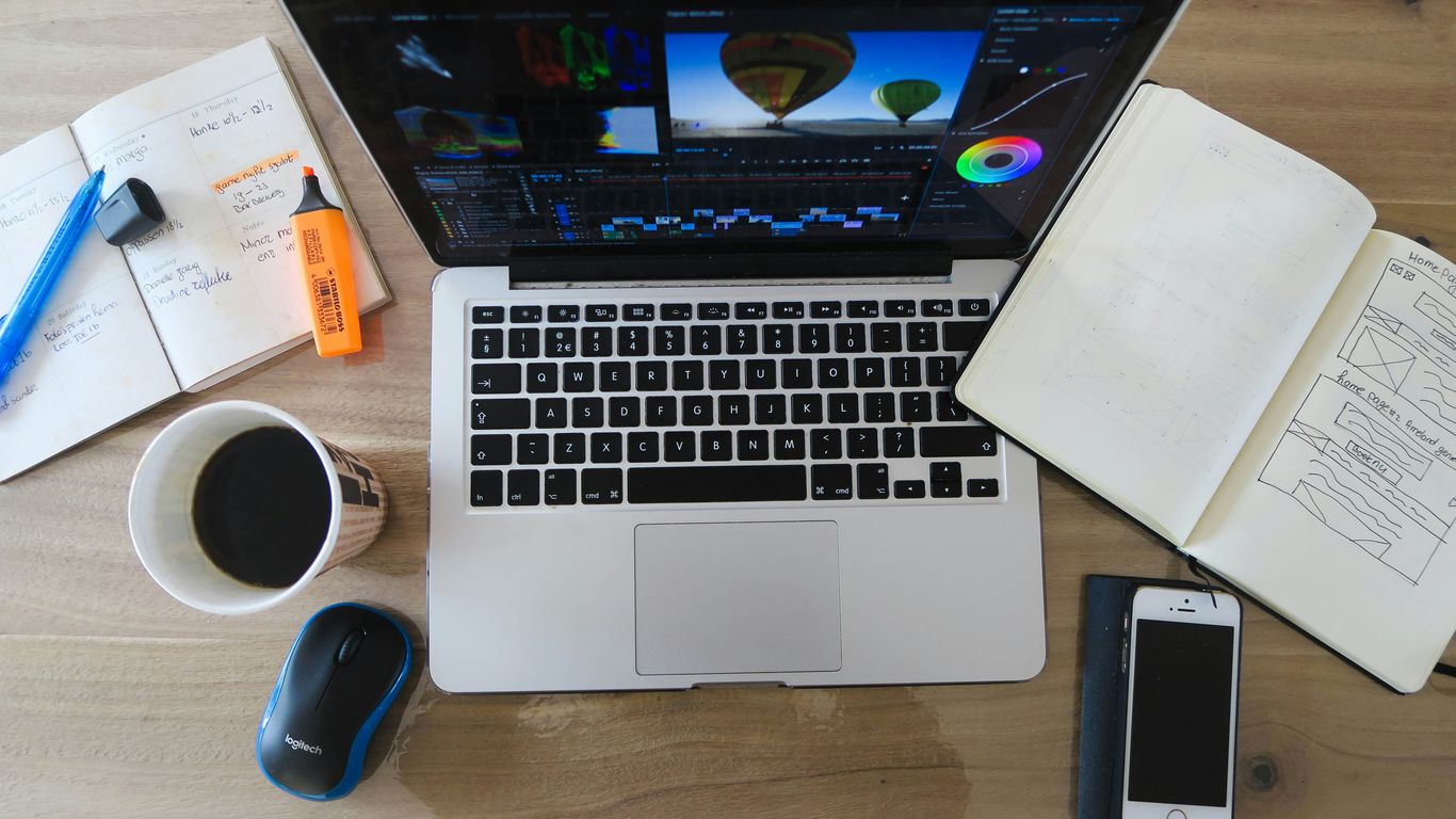 From Corporate Burnout to Creative Freedom — A UI/UX Career Pivot Story