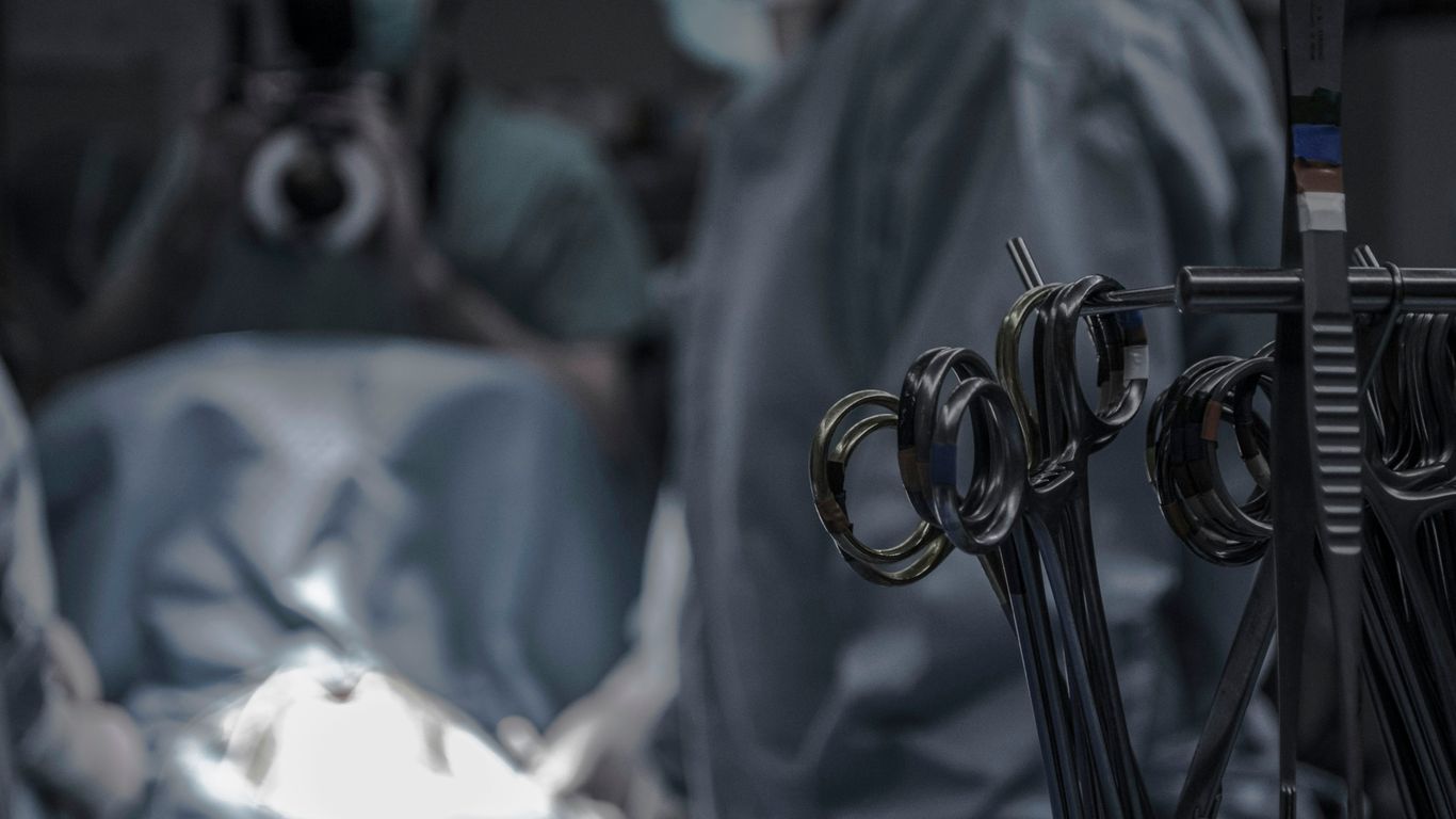 Surgical Robot Companies Compared: Beyond Intuitive Surgical