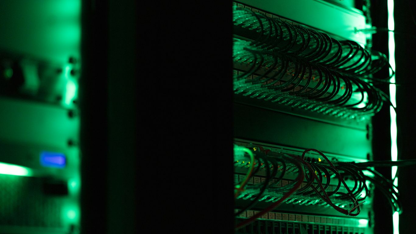 Technology infrastructure supporting modern data management systems