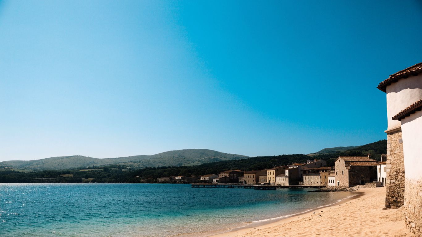 Adriatic shoreline and Marche seaside town
