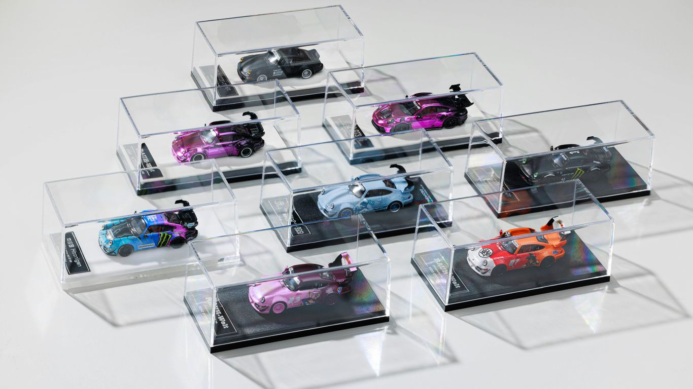 High quality clear display case for collectibles