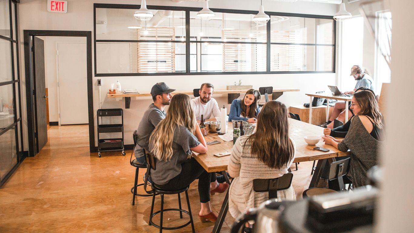 how to brief a digital marketing agency