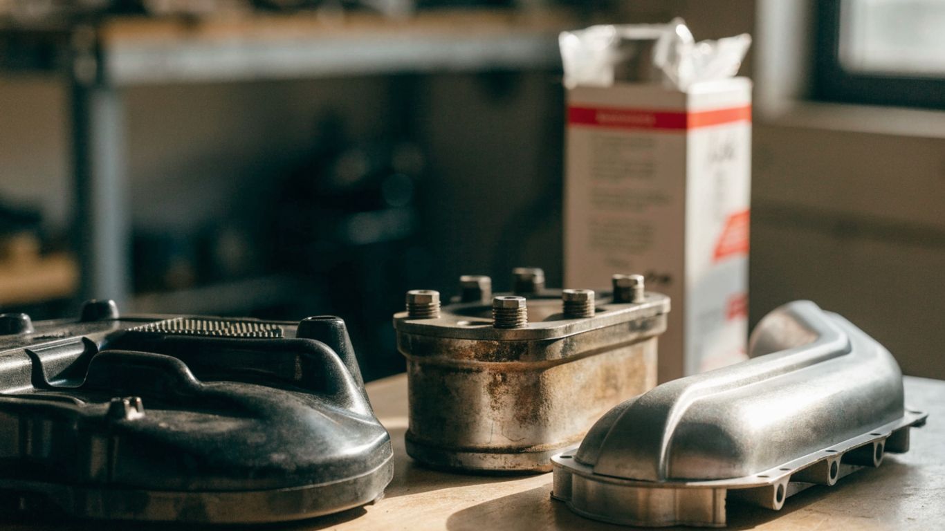 Comparing new used and recycled car parts