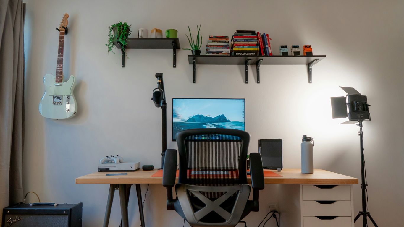 Simple camera setup for recording training videos