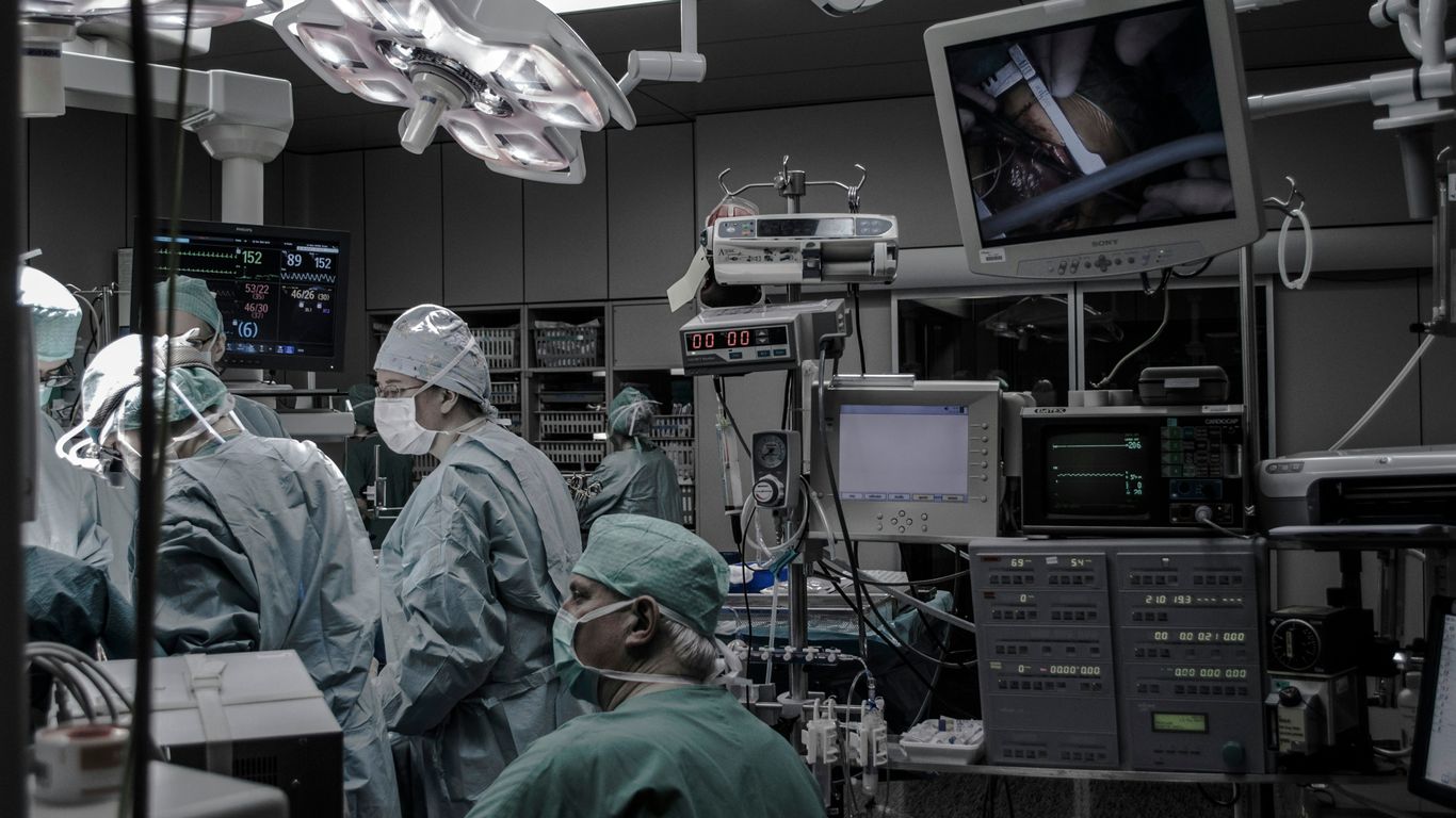 The Top Surgical and Medical Robotics Startups of 2026