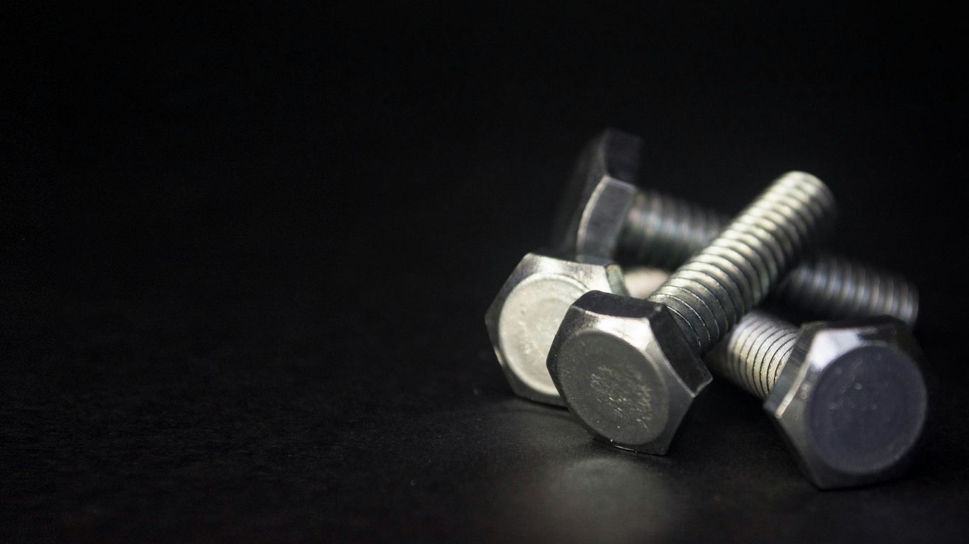 Tools and hardware for securing high quality frames