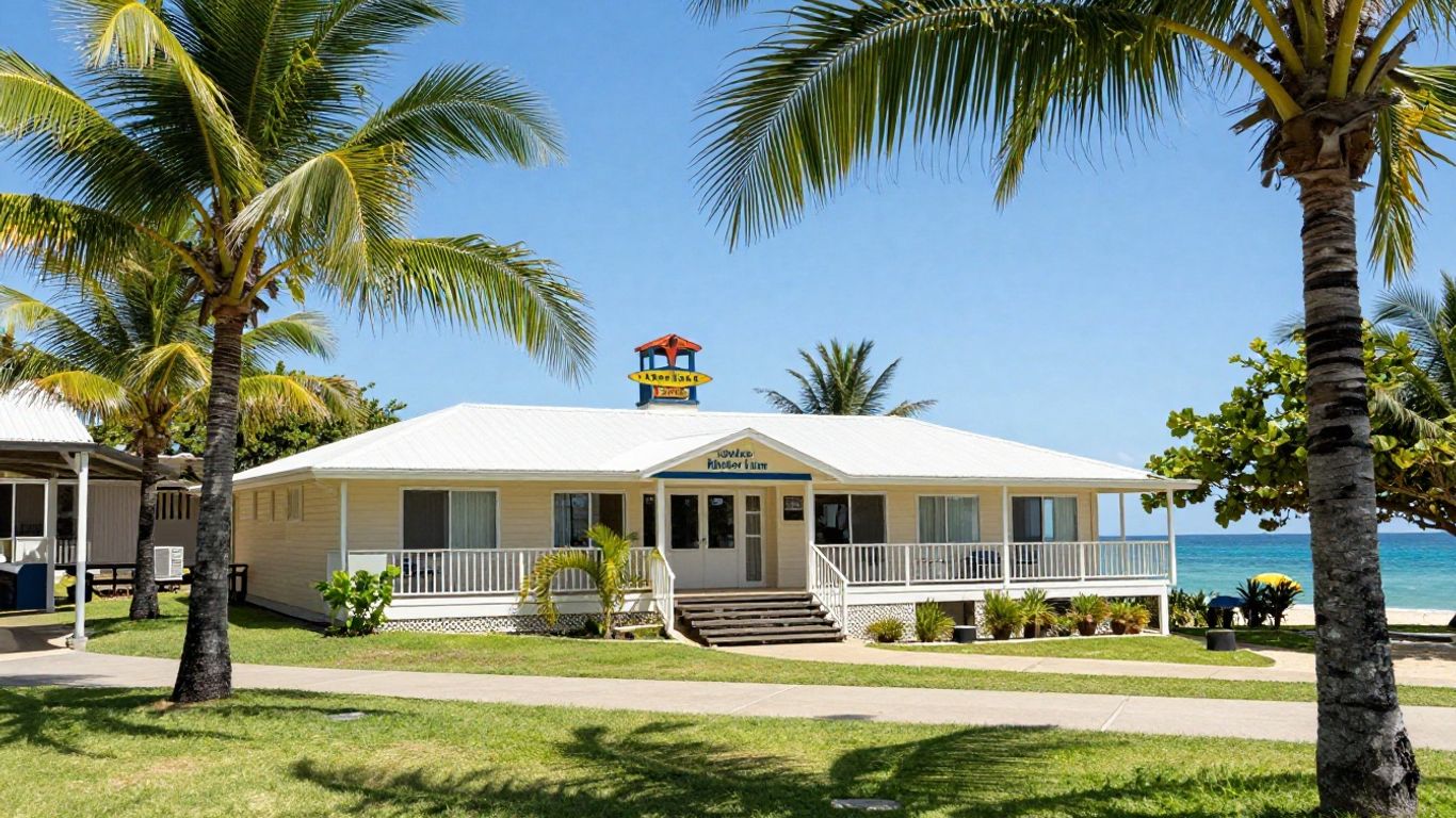 Golden Beach Motor Inn resort by the water