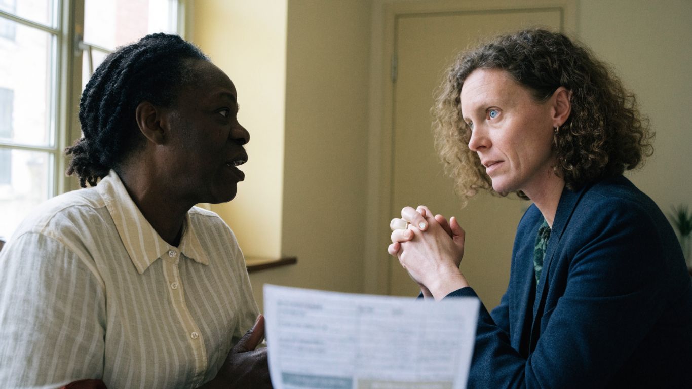 Is Type 2 Diabetes Dangerous? What to Know 2 A clinician discussing diabetes care with a patient