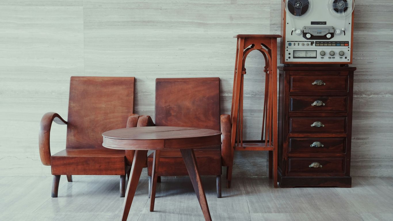 The interior design features retro and modern decor