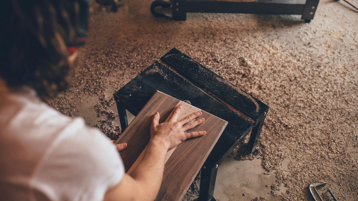 Stone slab supported on fabrication table