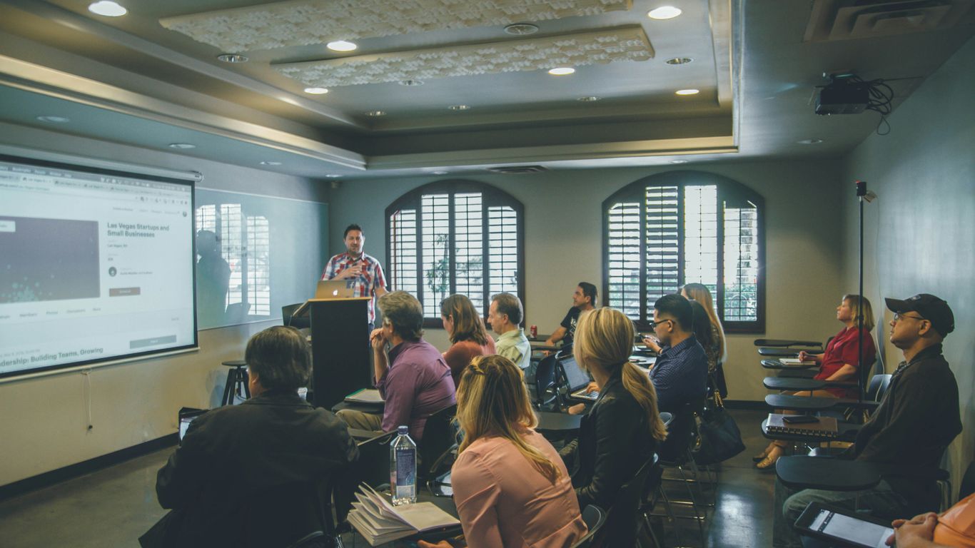 Educational content for HR software sales strategies