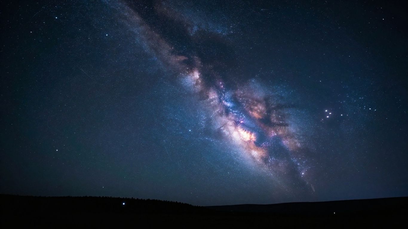Fenômeno celeste brilhante no céu noturno com estrelas.