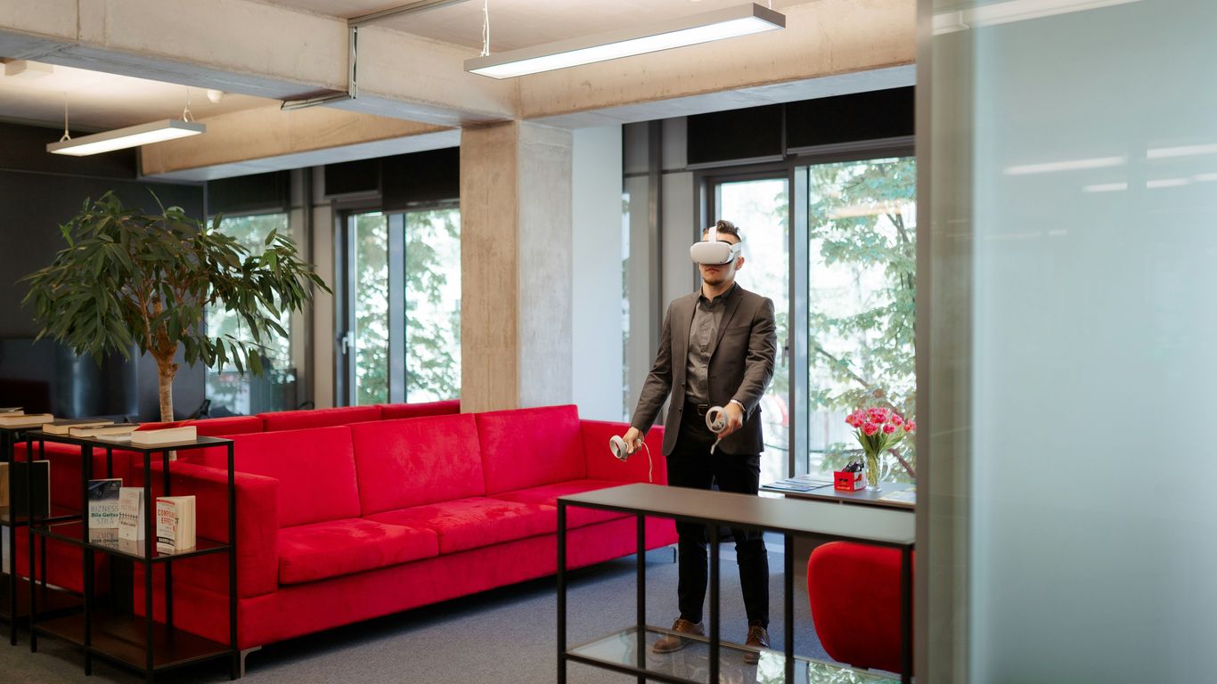 Virtual workspace business concept