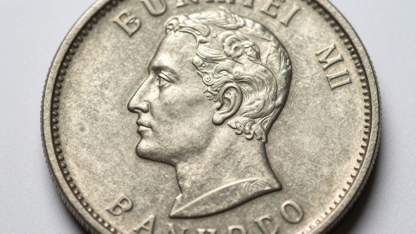 Sharp detail on early strike
