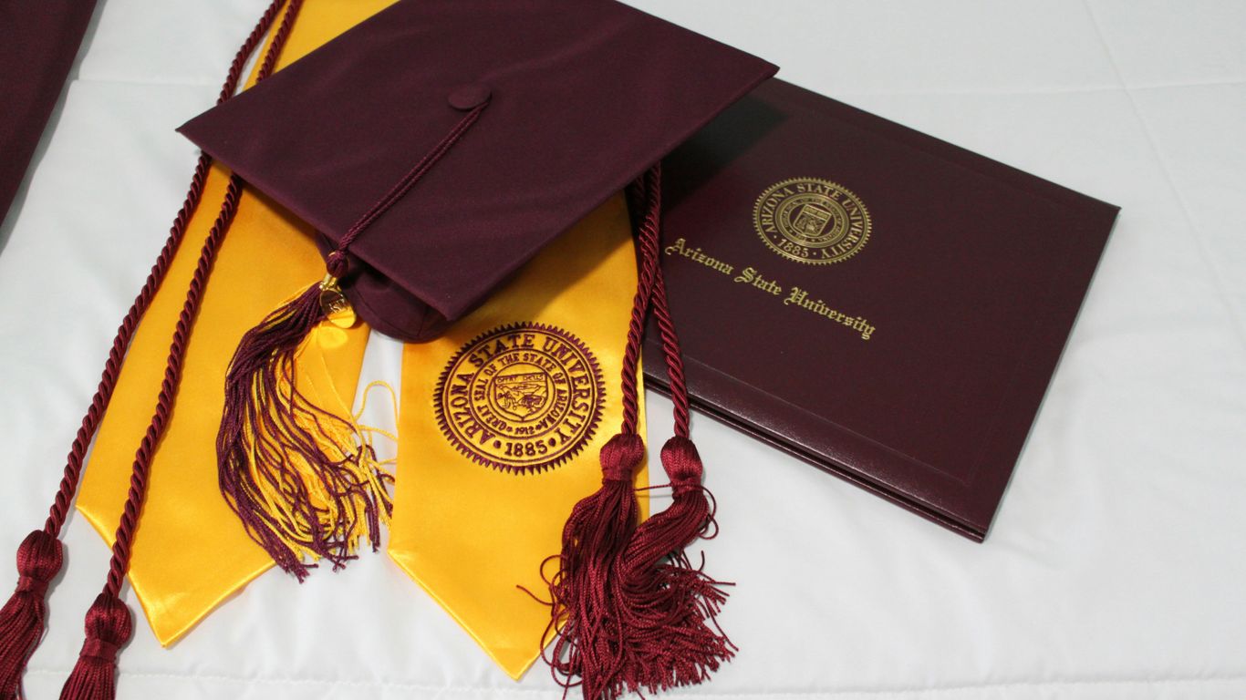 How to get student loans: A step-by-step guide