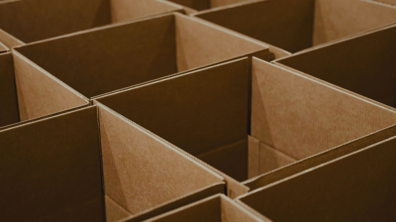 Organising physical archive archives