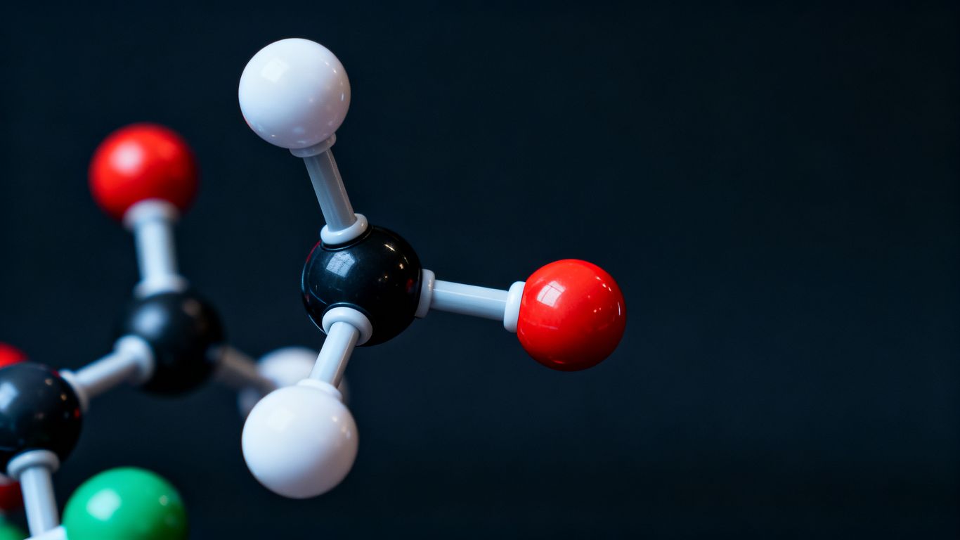 Chemical structure diagram of common medicinal compounds