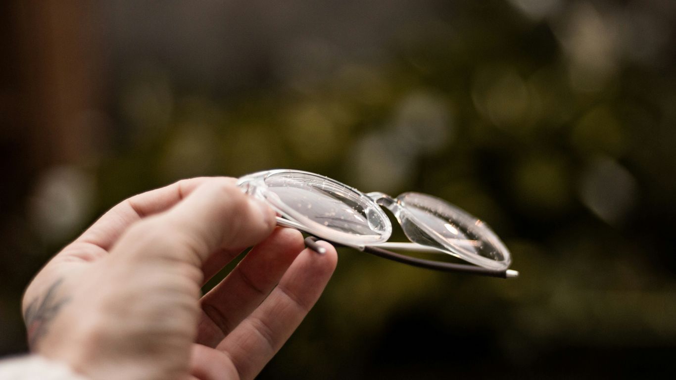 frameless eyeglasses