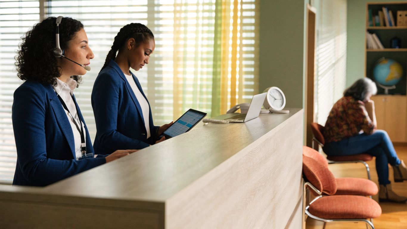 How to Test a Multilingual AI Receptionist Before Your Clinic Signs Up