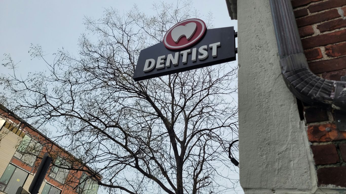 A clean sign representing a local healthcare clinic