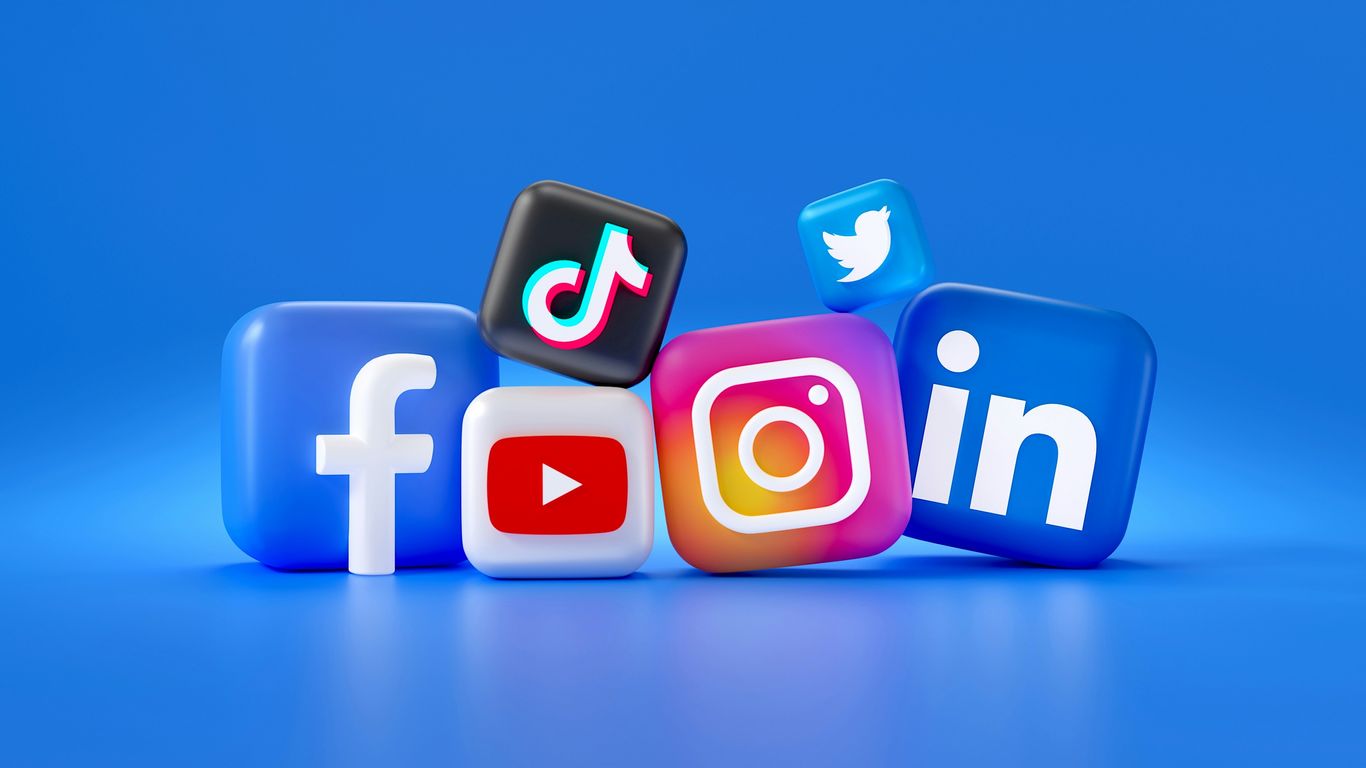 Photography Basics: Composition and Editing for Social Media