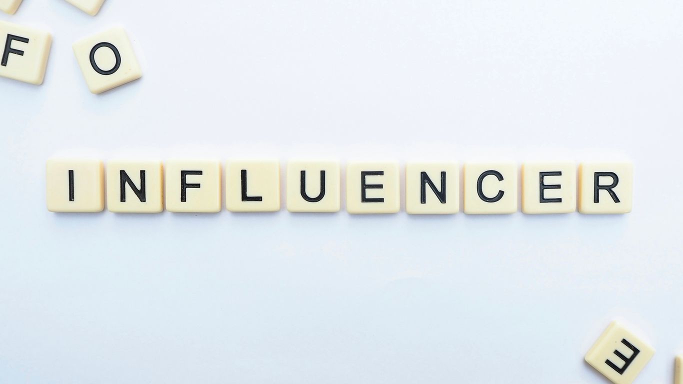influence letters on floor