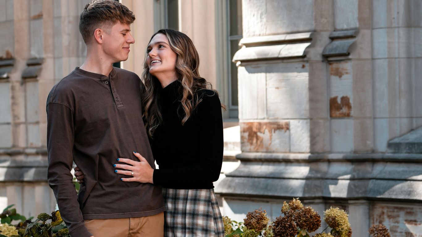 Do married students get more financial aid? How marriage affects FAFSA eligibility