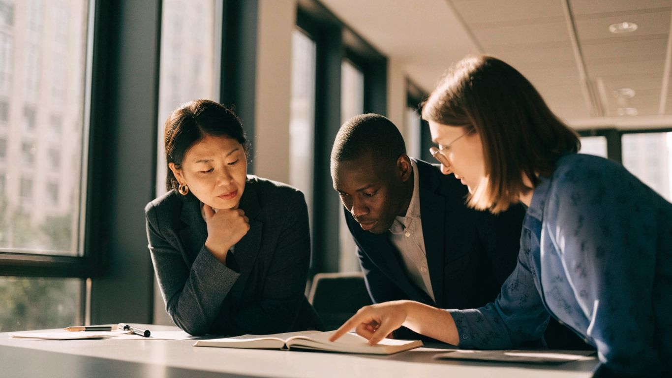 Mobility manager planning intercultural learning goals