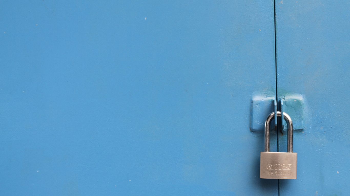 Secure lockable donation unit