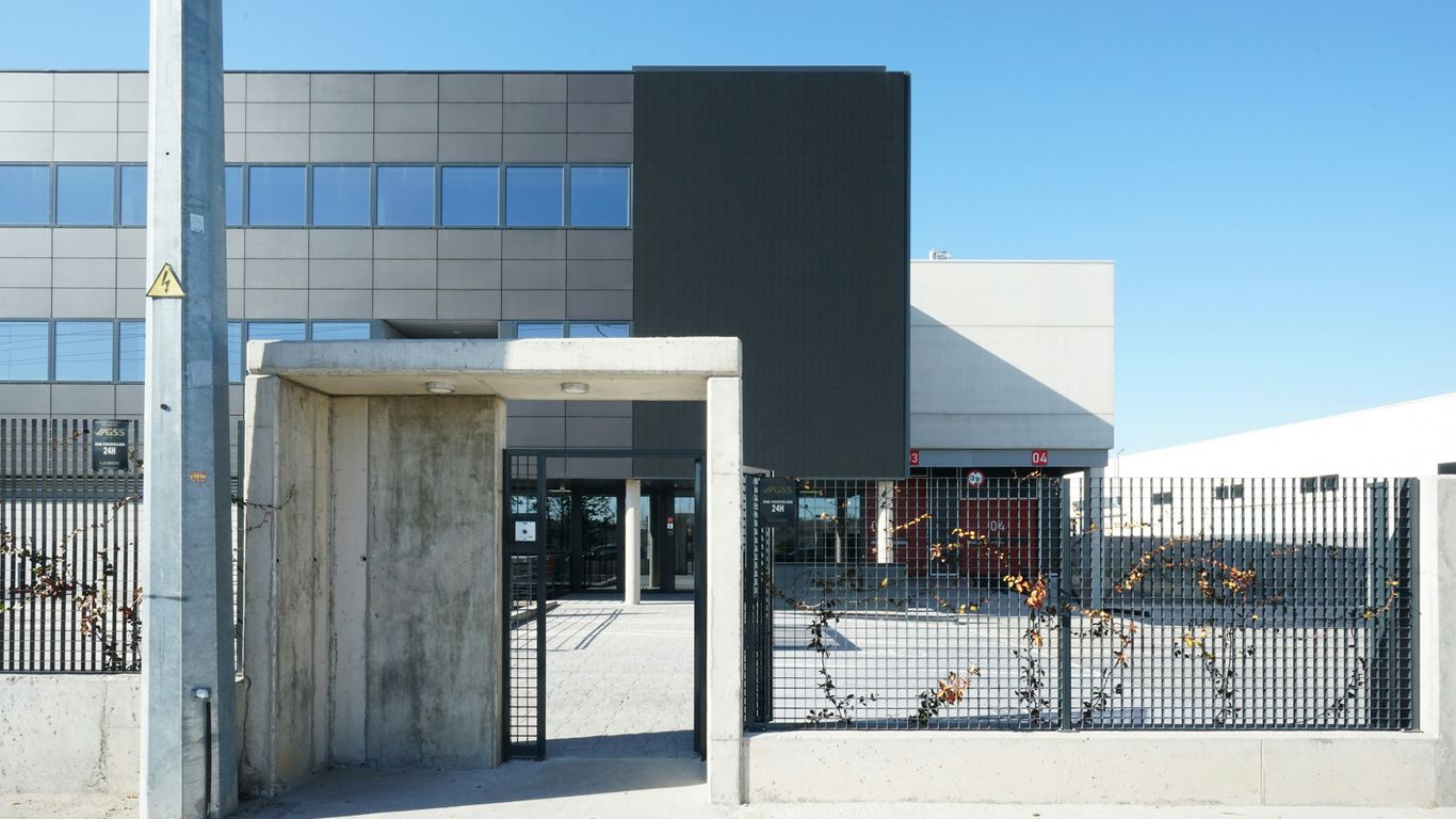 Comprehensive site hardening procedures for urban business assets