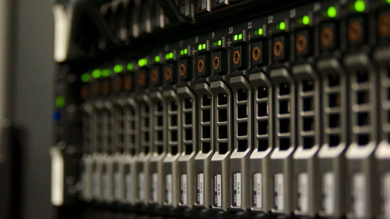 Data center cooling infrastructure