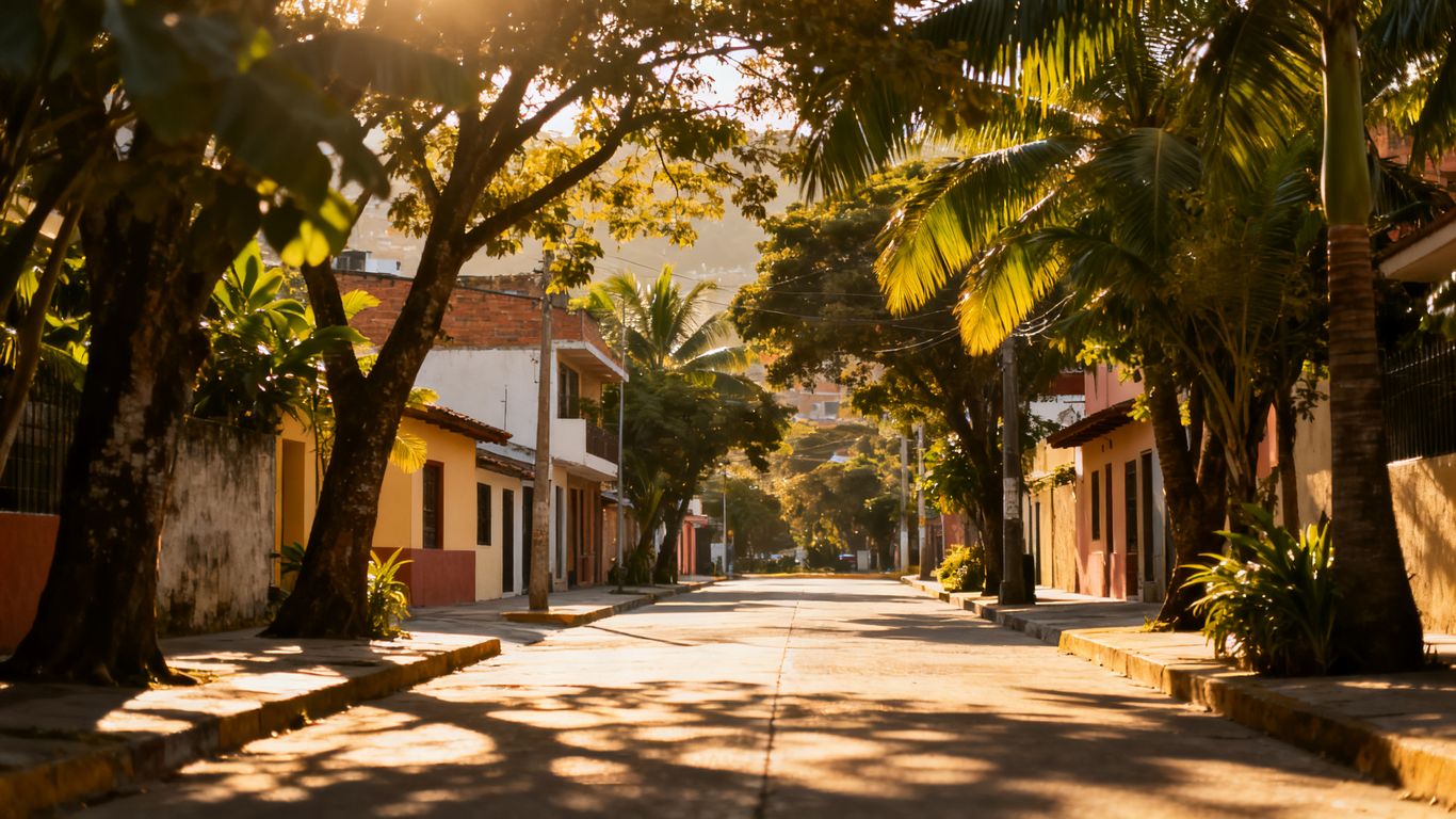 A vibrant street in Laureles