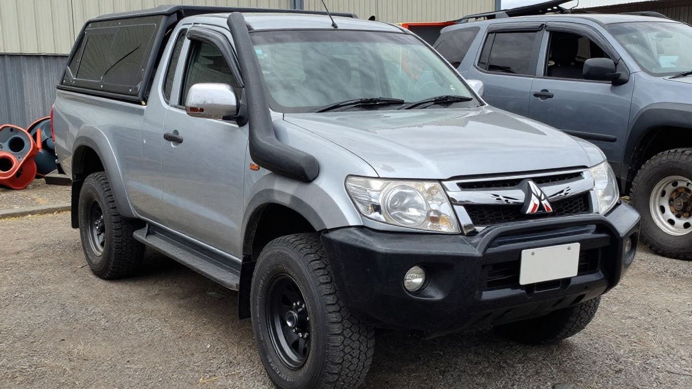 Mitsubishi Triton wreckers Launceston parts