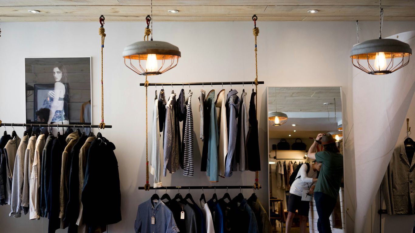 Elegant acrylic tray in a boutique store setting