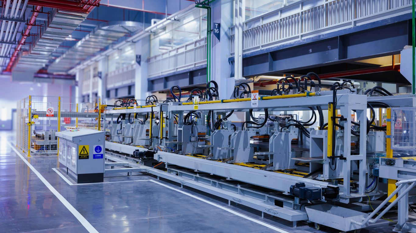 Advanced humanoids performing complex assembly tasks