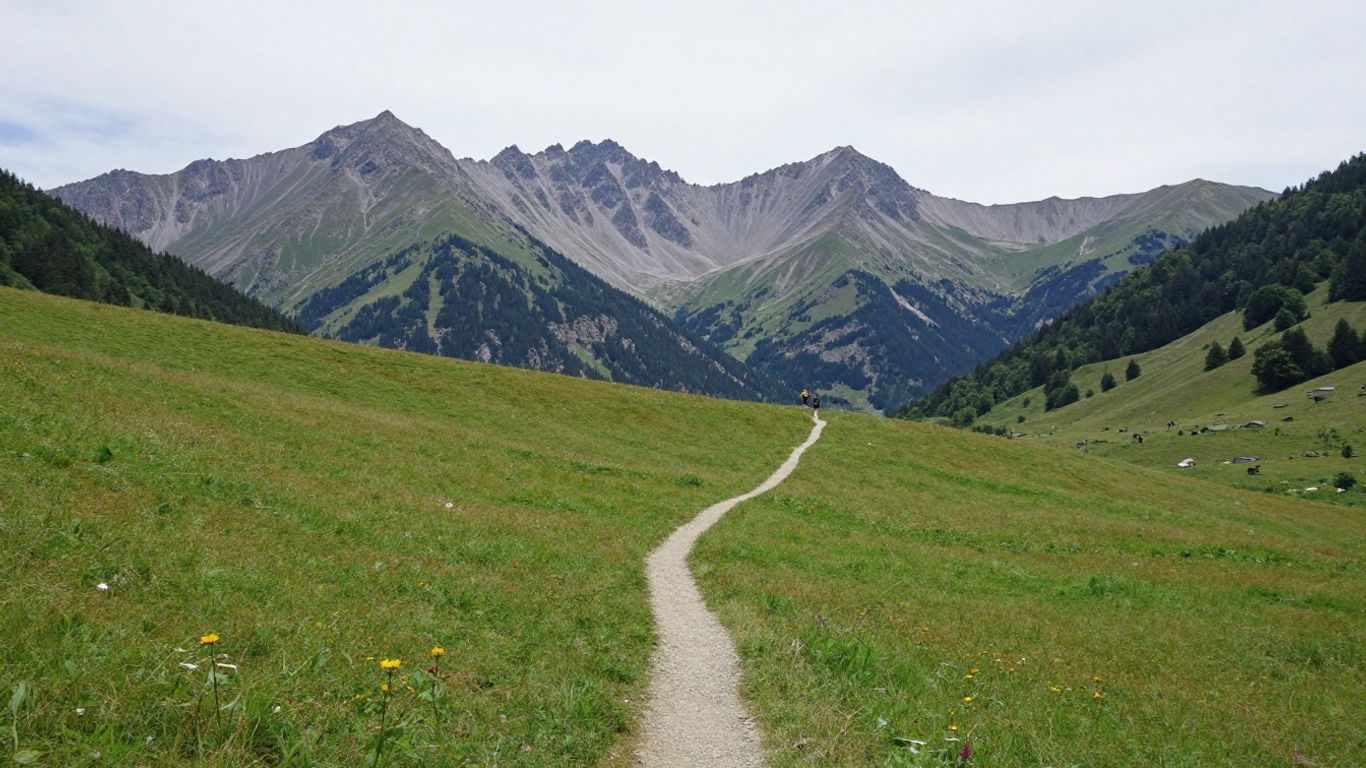 Open plateau paths beneath the Sibillini ridgelines