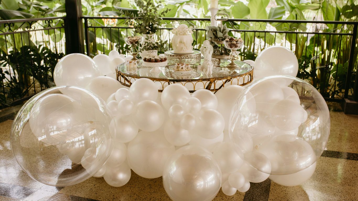 An elegant cake display with clear spacing