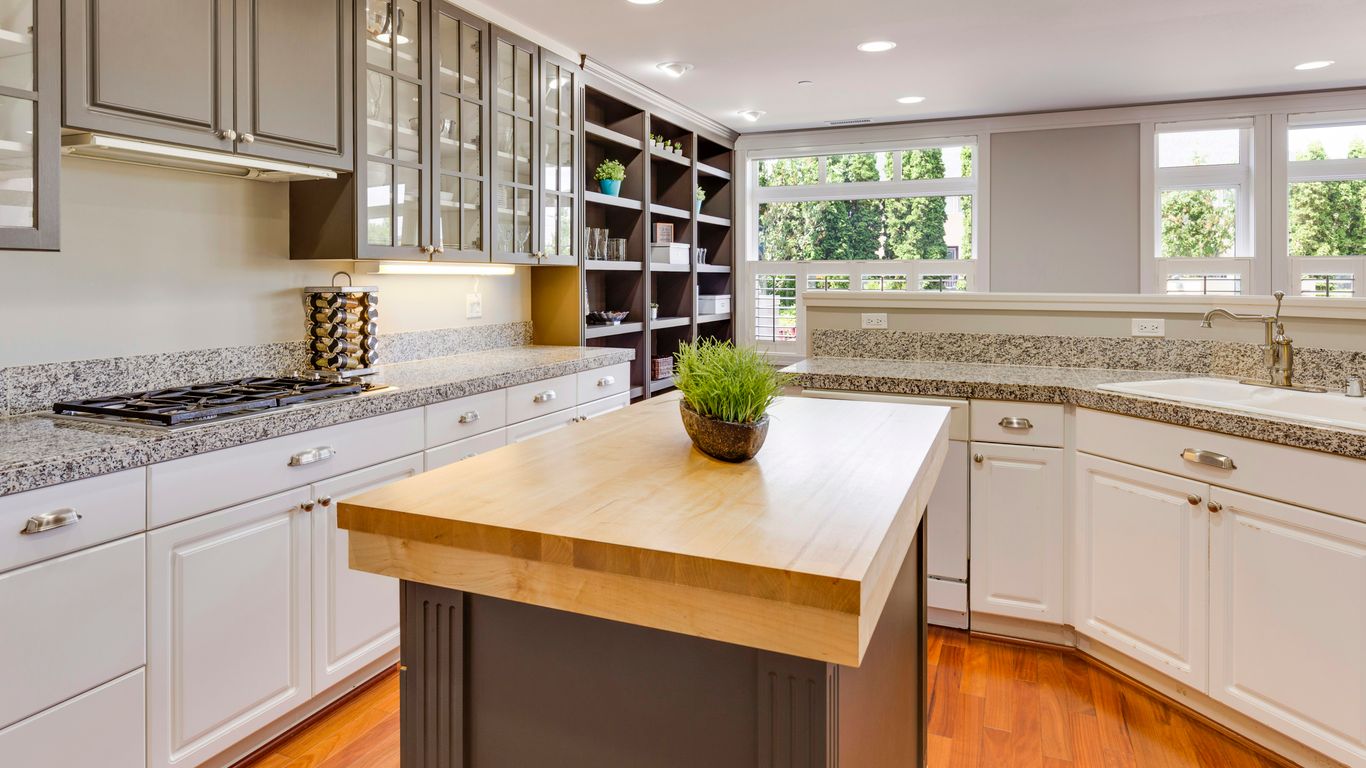 Plywood vs MDF Cabinets: Which is Best for Your Kitchen?